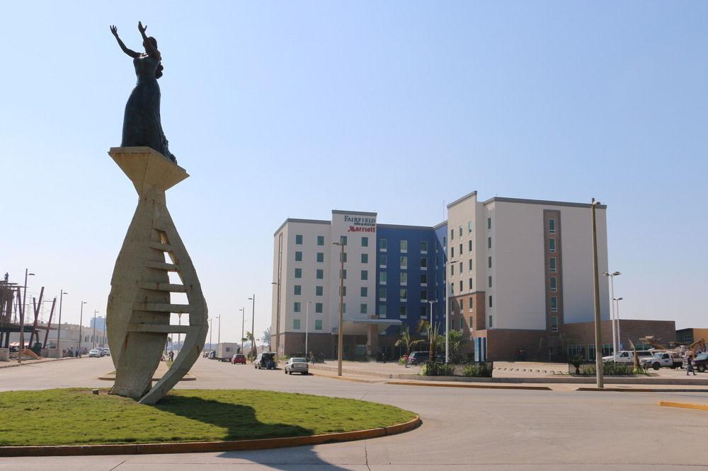 Fairfield Inn & Suites By Marriott โคอาทซาโคลคอส ภายนอก รูปภาพ