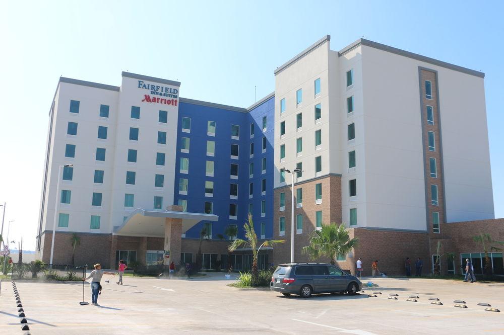 Fairfield Inn & Suites By Marriott โคอาทซาโคลคอส ภายนอก รูปภาพ