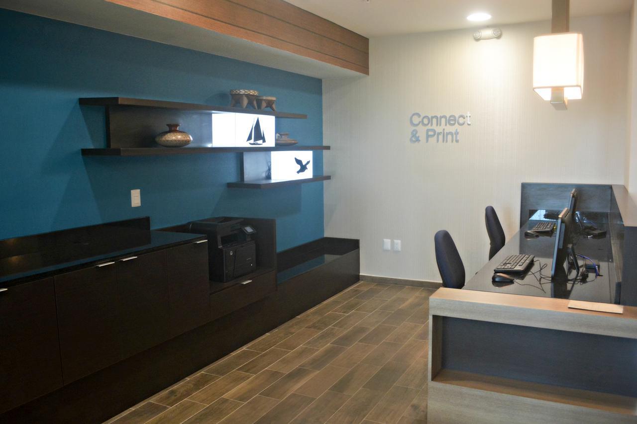 Fairfield Inn & Suites By Marriott โคอาทซาโคลคอส ภายนอก รูปภาพ
