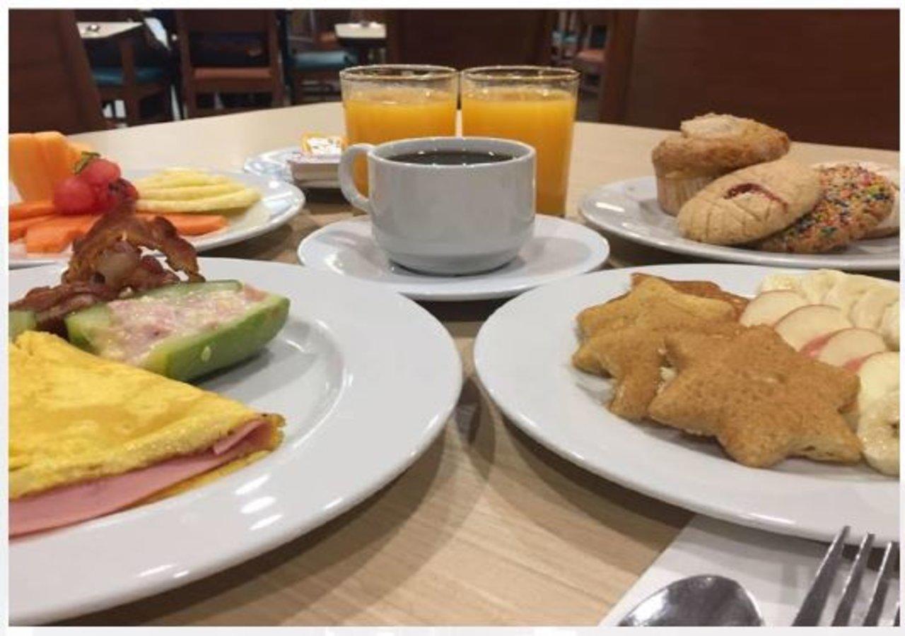 Fairfield Inn & Suites By Marriott โคอาทซาโคลคอส ภายนอก รูปภาพ