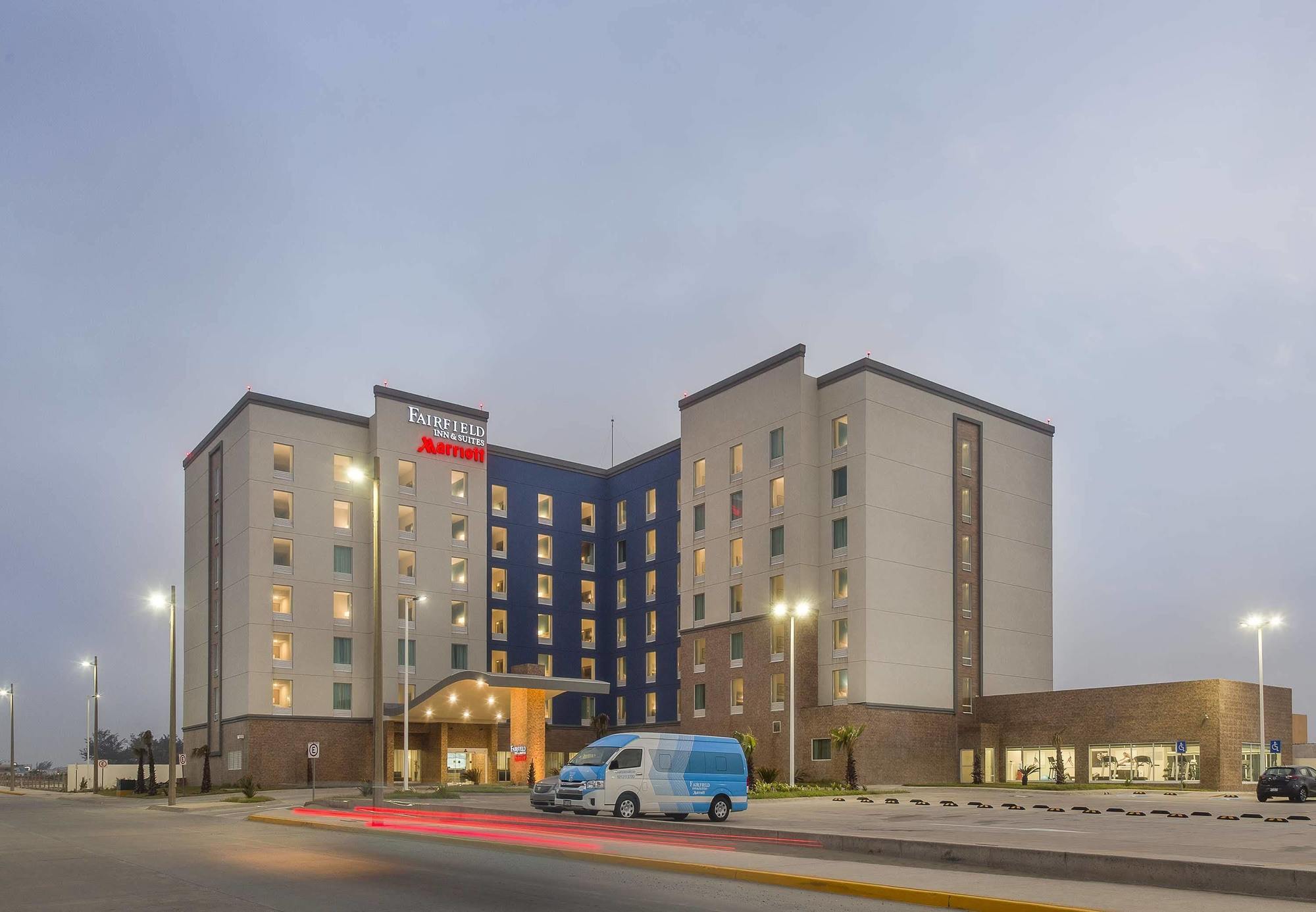 Fairfield Inn & Suites By Marriott โคอาทซาโคลคอส ภายนอก รูปภาพ