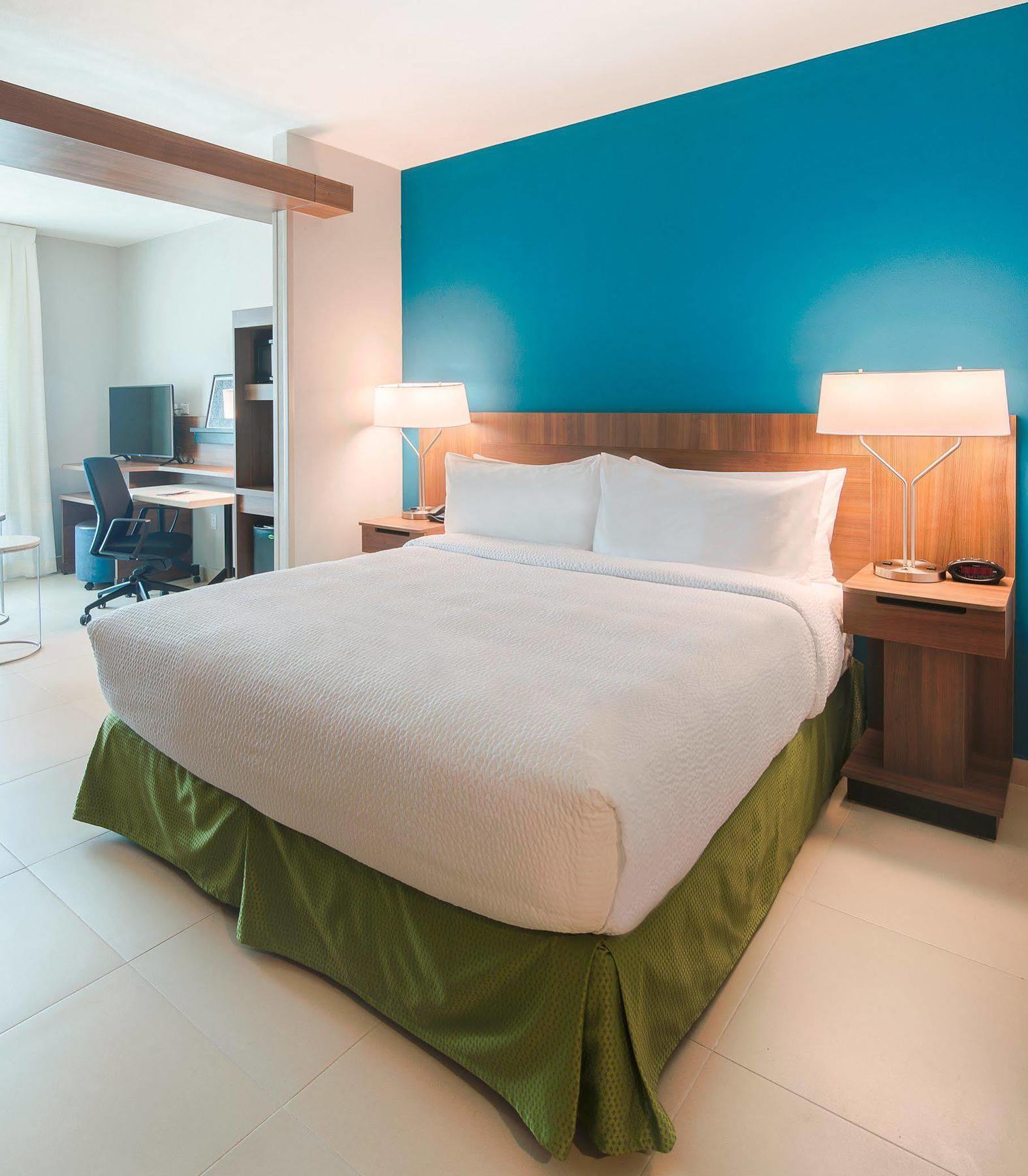 Fairfield Inn & Suites By Marriott โคอาทซาโคลคอส ภายนอก รูปภาพ